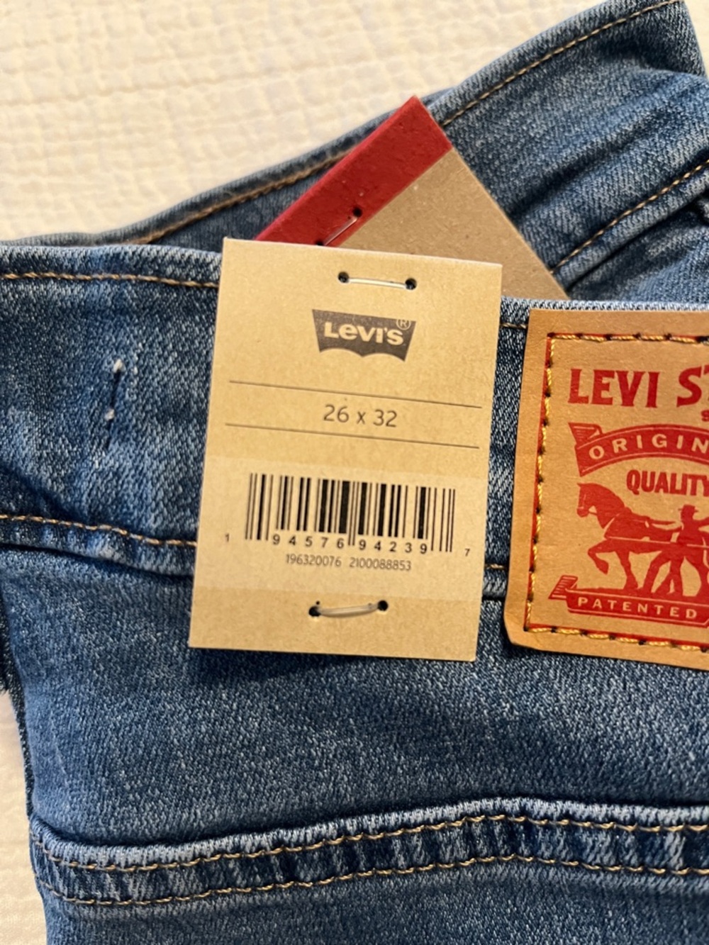 NWT Levi's 315 Women's Medium Blue Bootcut Jeans size 26 - Picture 4 of 4